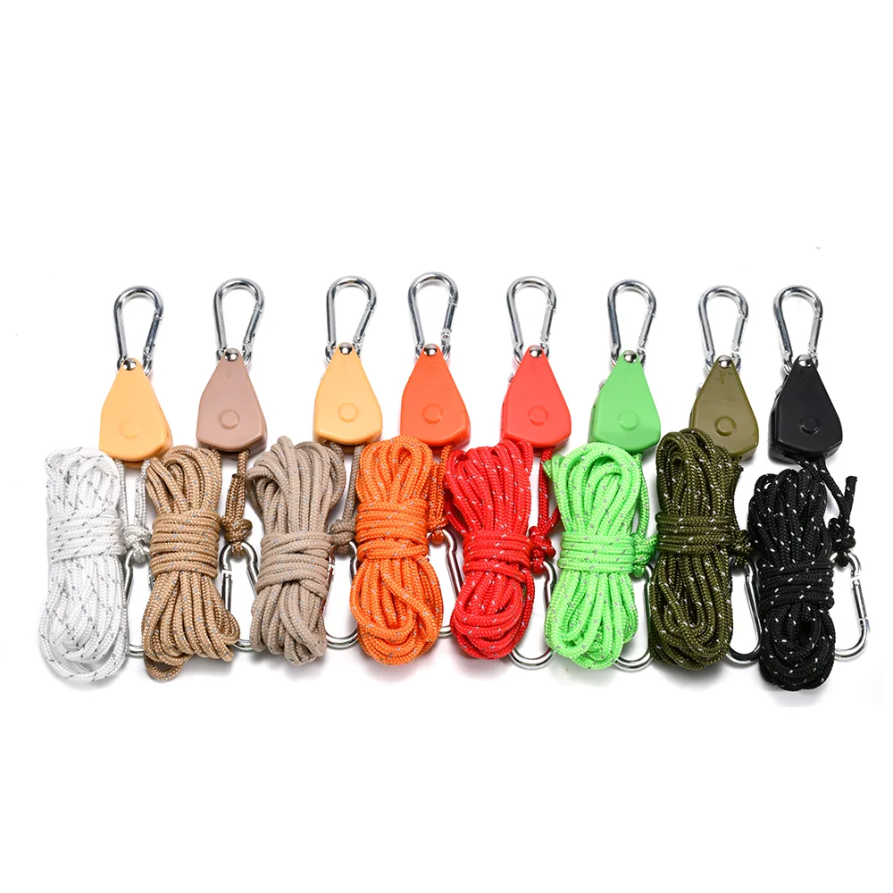 Light-duty rope ratchet tie-down for tarps displays and storage use